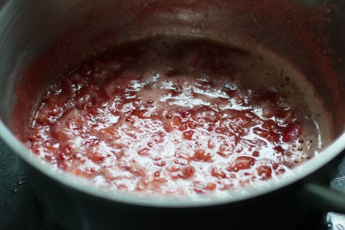 boiling strawberry jam